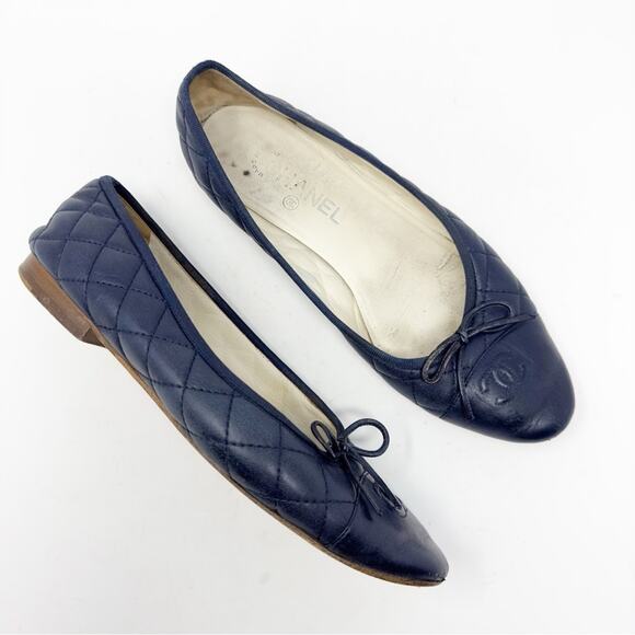 CHANEL Shoes - Chanel Women's Navy Blue CC Cap Toe Quilted Leather Ballet Flats